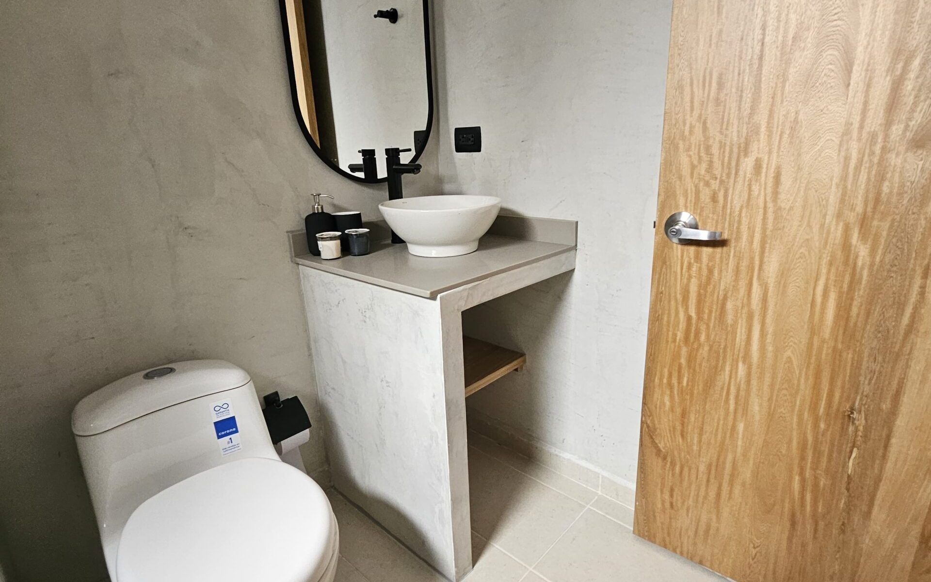 Apartamento Sabaneta 2401-003