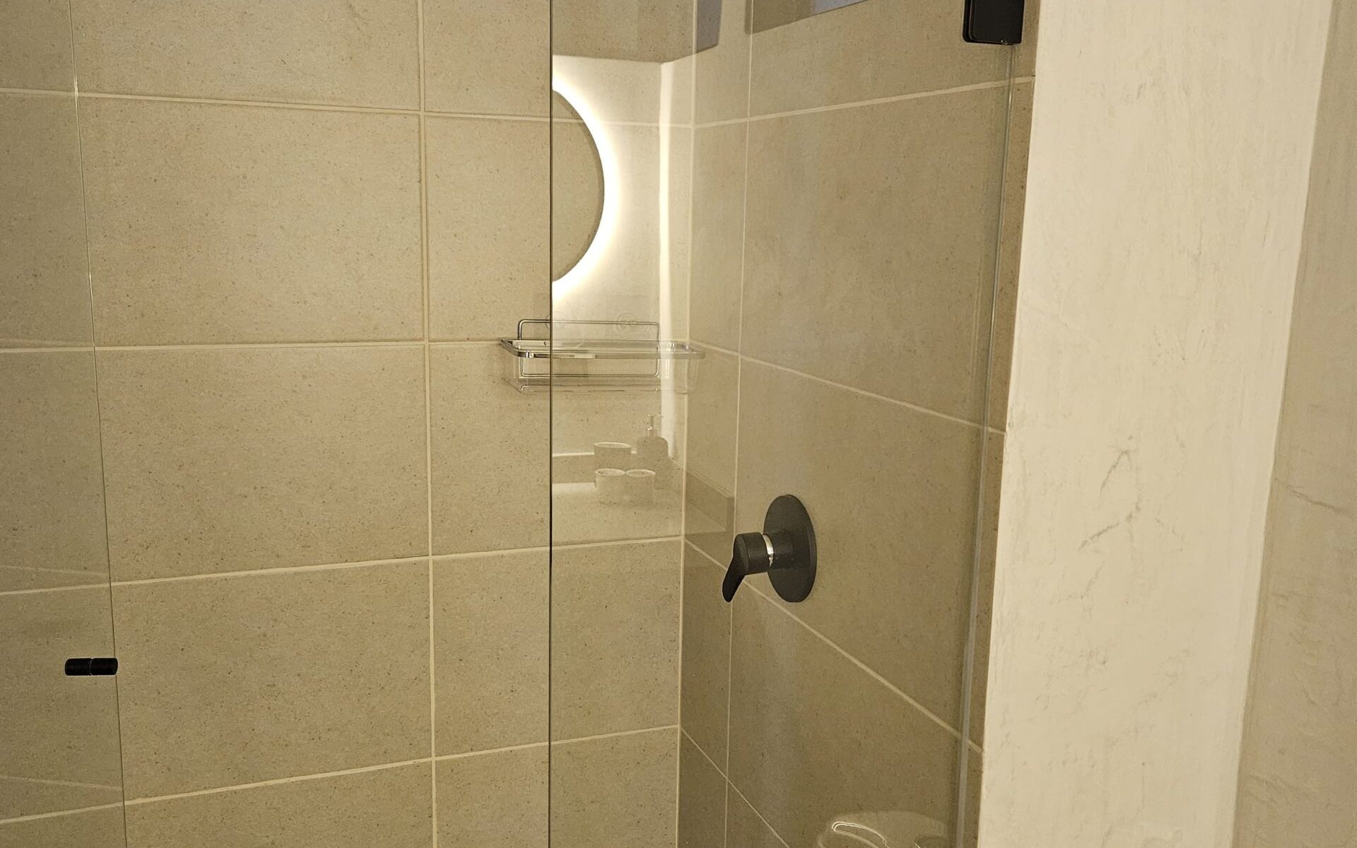 Apartamento Sabaneta 2402-008