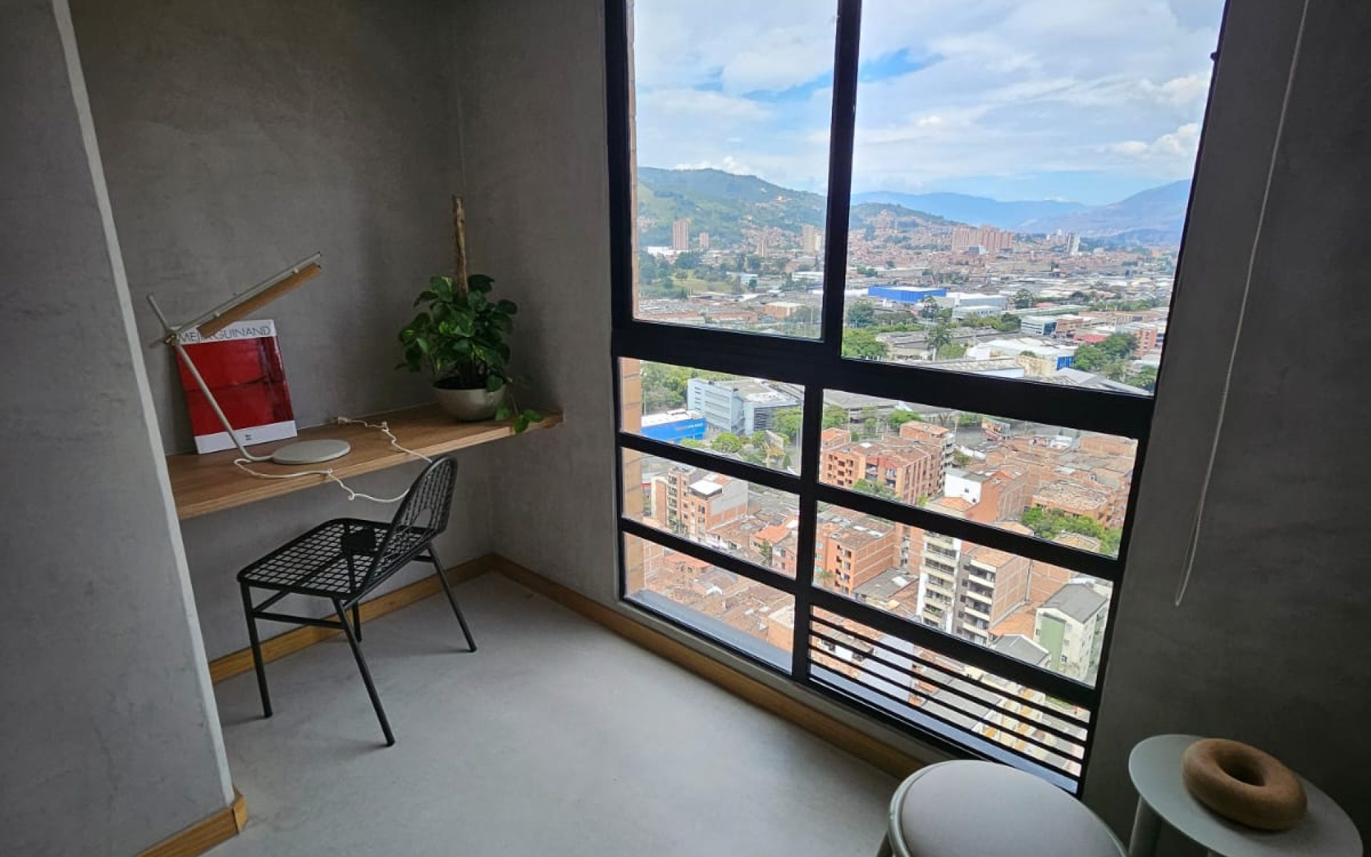 Apartamento Sabaneta 2406-008